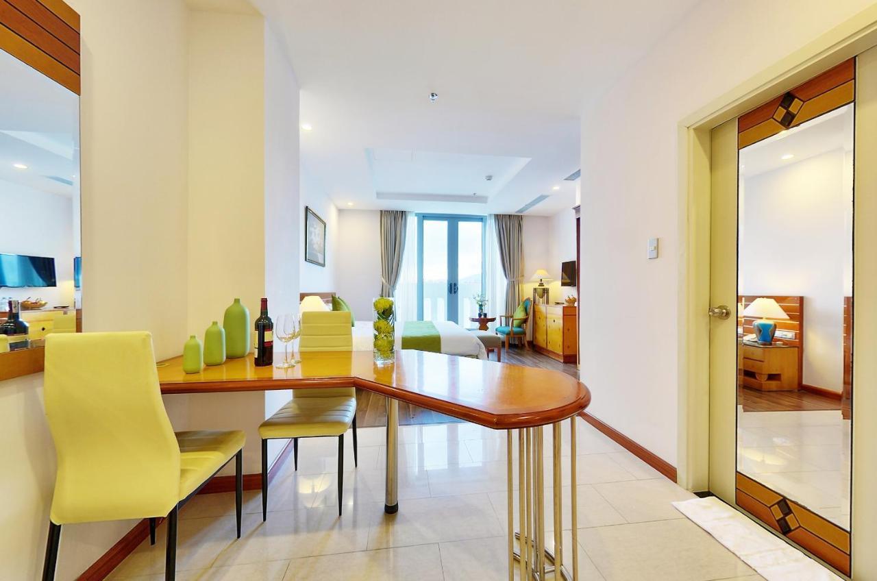 Richico Luxury Apartel Ocean Da Nang Exterior photo