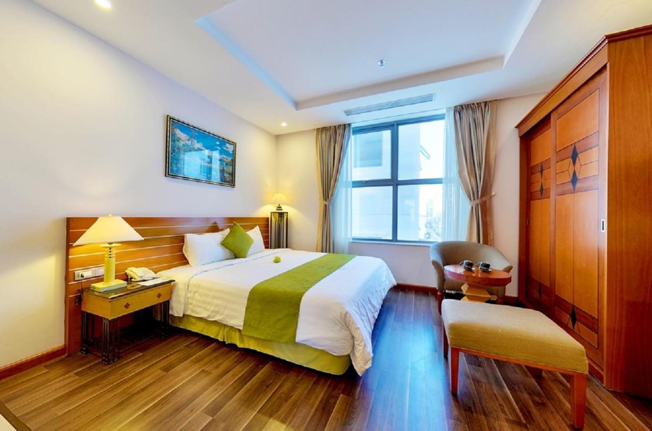 Richico Luxury Apartel Ocean Da Nang Exterior photo