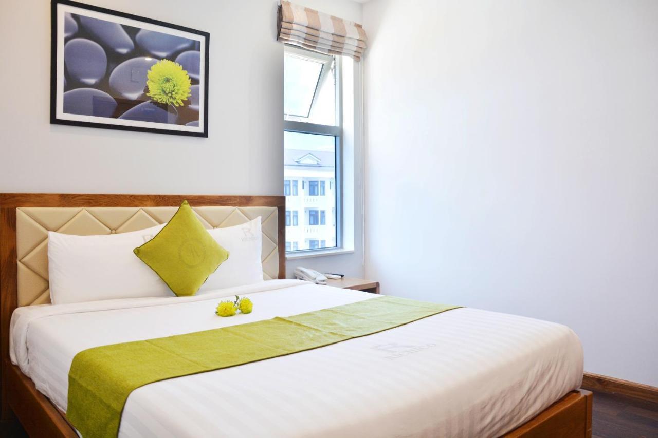 Richico Luxury Apartel Ocean Da Nang Exterior photo